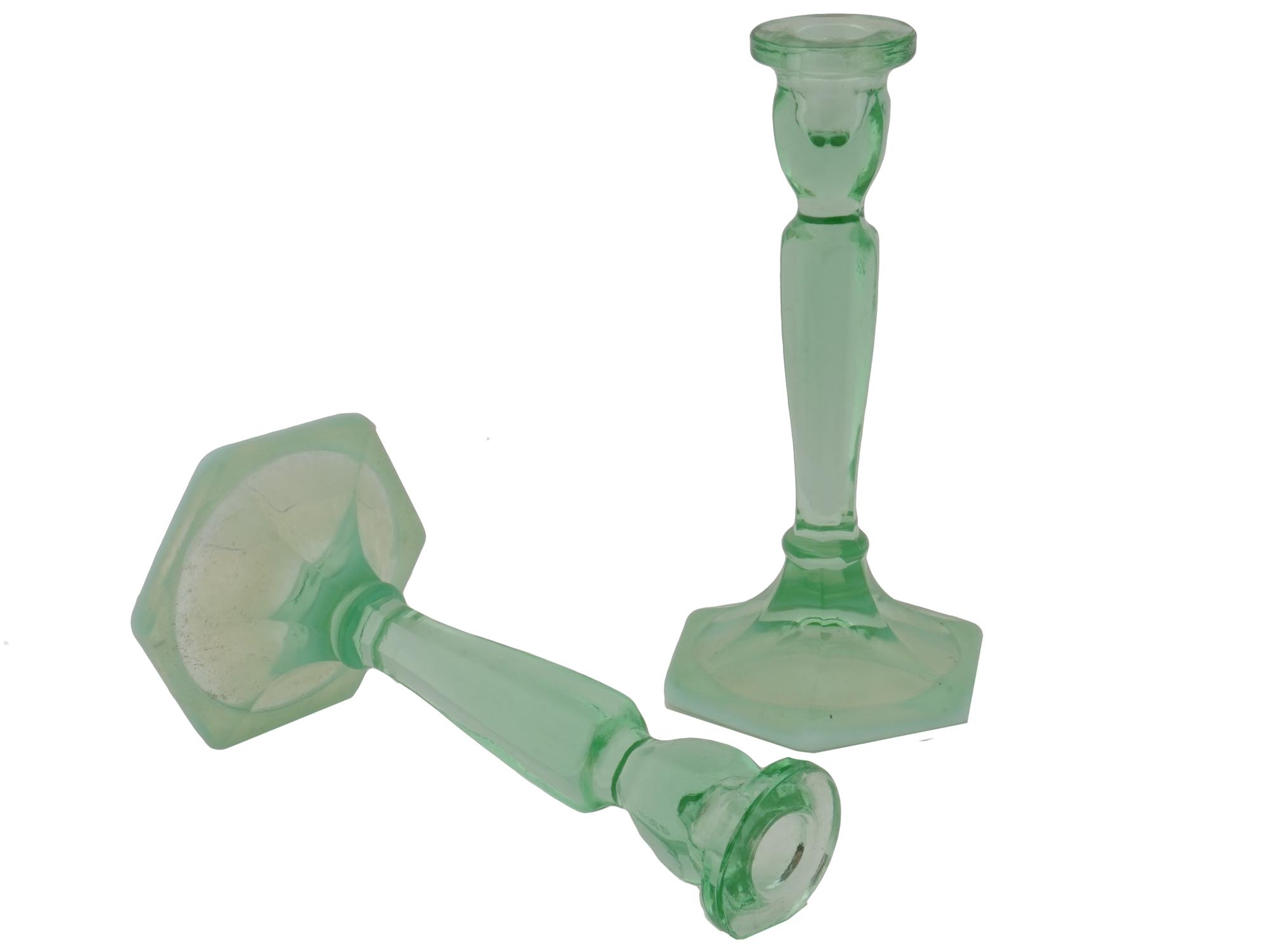 AMERICAN ART DECO FENTON GREEN GLASS CANDLESTICKS PIC-1